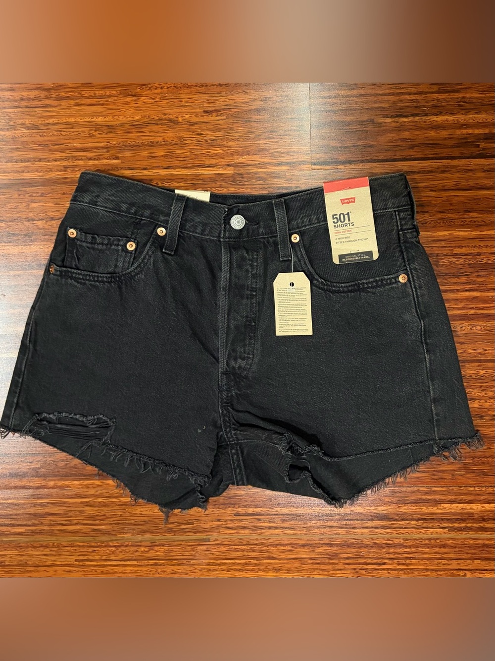 Levi’s 501 Shorts 100% Cotton high rise Black NWT size 28